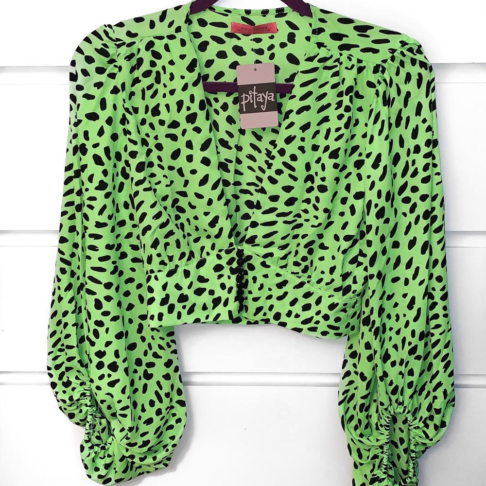 Neon Green Spotted Peasant Sleeve Crop Blouse
